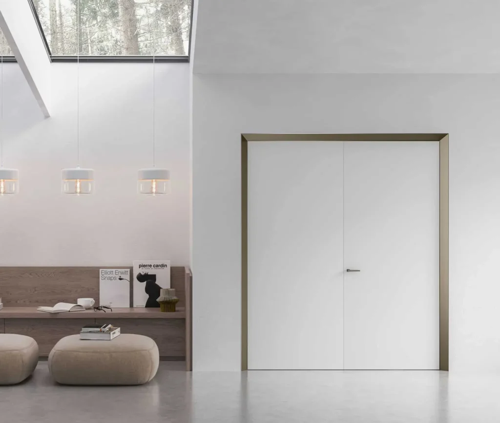 Porta Eclisse con telaio e maniglia color oro che ha ricevuto il riconoscimento Red Dot Design Award 2020 nella categoria Product Design