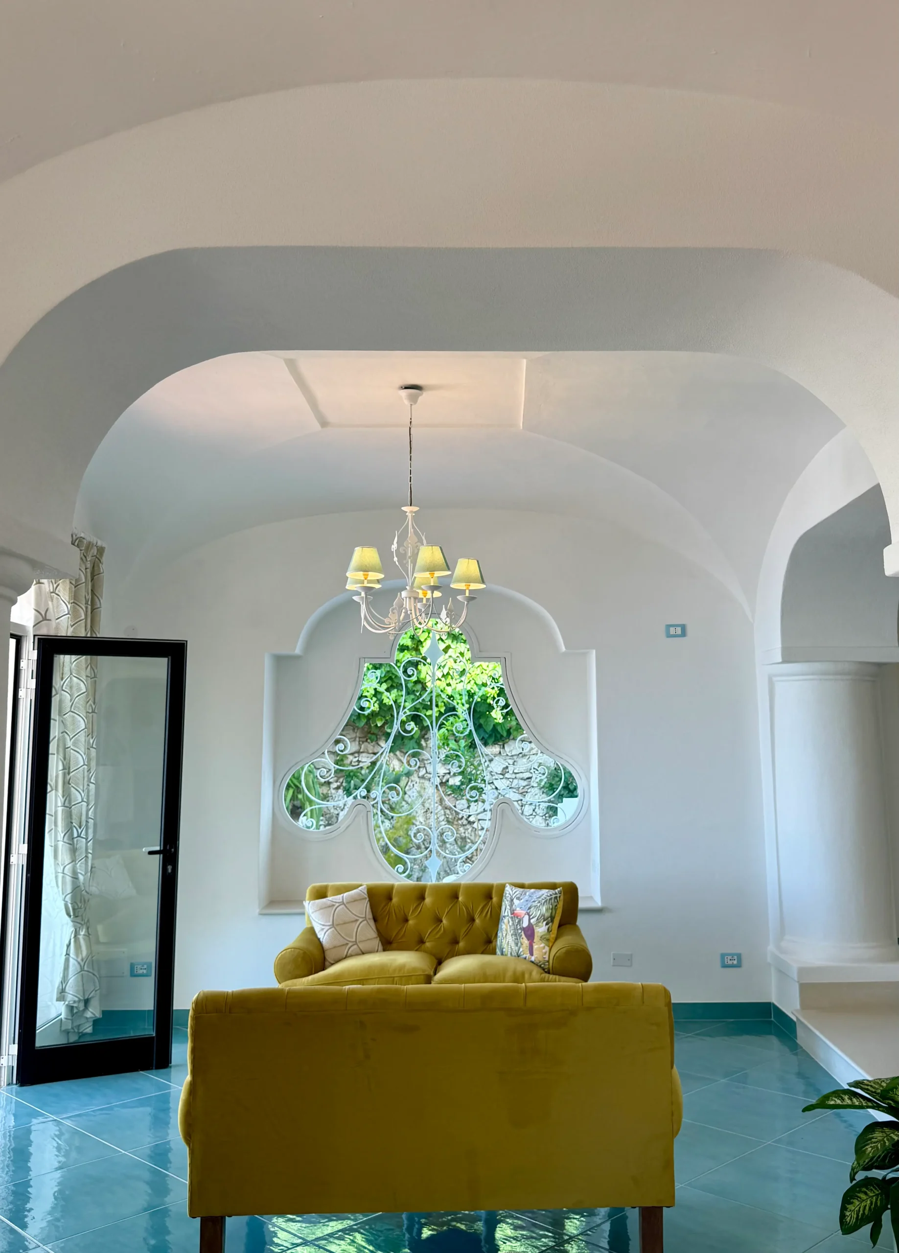 Interno camera Grand Hotel Le Rocce