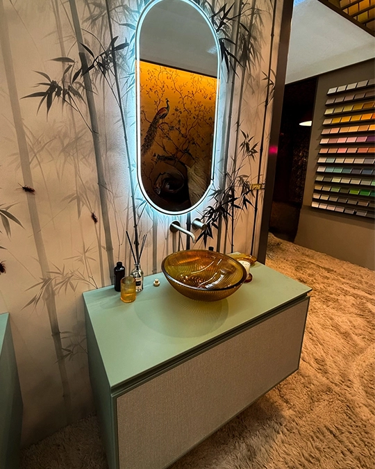 Mobile bagno esposto alla fiera Cersaie